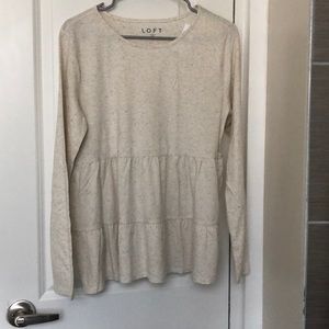 NWT LOFT tiered long sleeve flecked top
